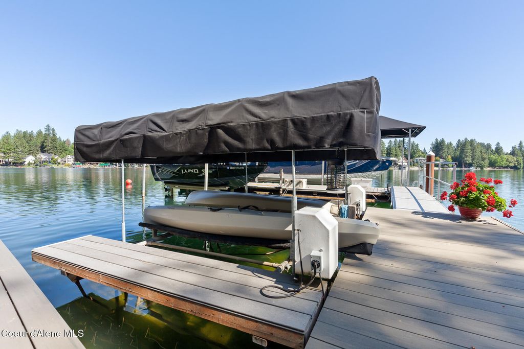 7265 W Otter Bay RD, Coeur d'Alene, ID 83814 photo 10