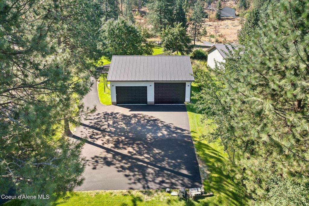 7265 W Otter Bay RD, Coeur d'Alene, ID 83814 photo 4