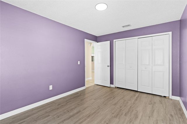 40045 PALM STREET, Lady Lake, FL 32159