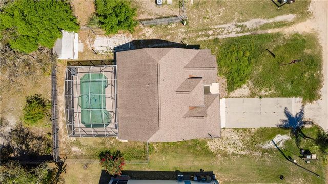 40045 PALM STREET, Lady Lake, FL 32159
