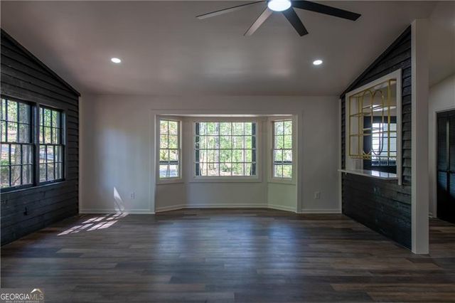 154 Dials Drive, Woodstock, GA 30188