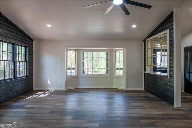 154 Dials Drive, Woodstock, GA 30188