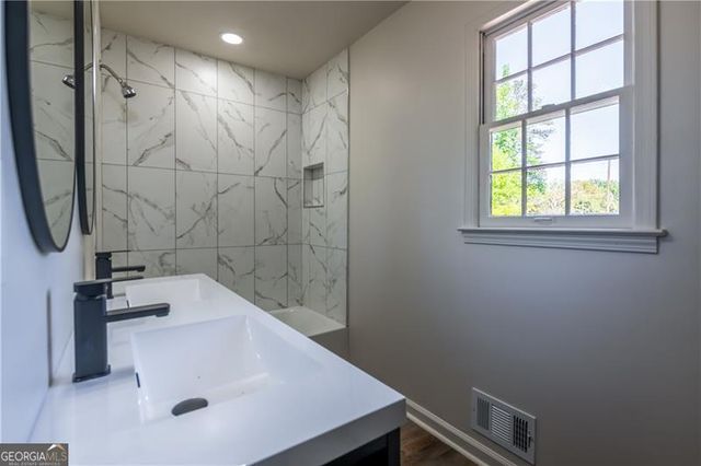 154 Dials Drive, Woodstock, GA 30188