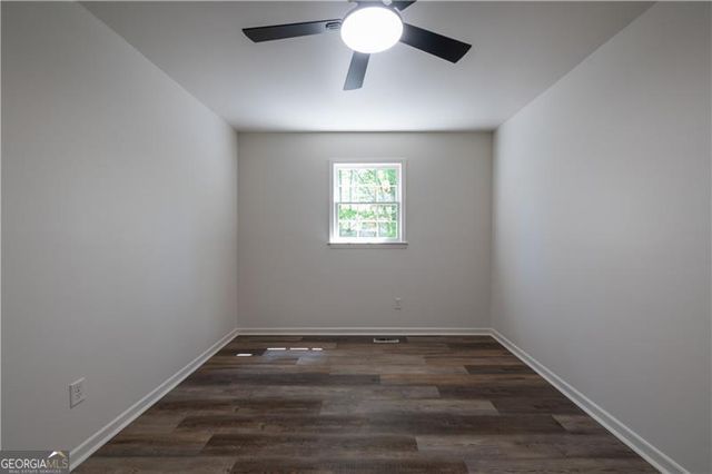 154 Dials Drive, Woodstock, GA 30188