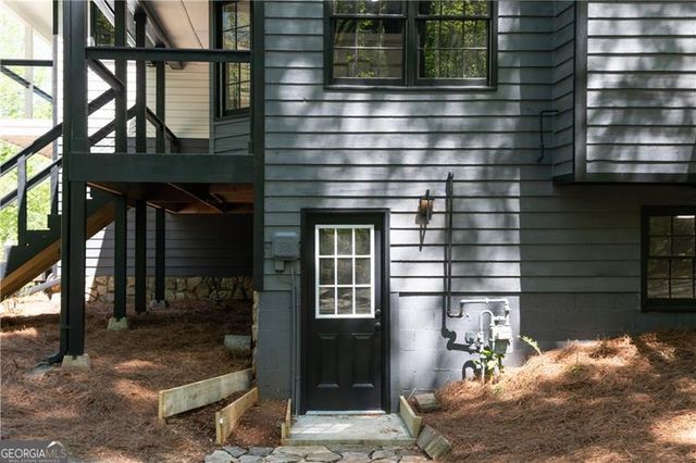 154 Dials Drive, Woodstock, GA 30188