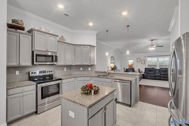 29408 Nicholson Drive, Harvest, AL 35749