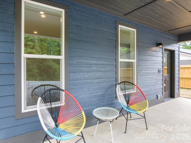 112 Shady Oak Drive, Asheville, NC 28803