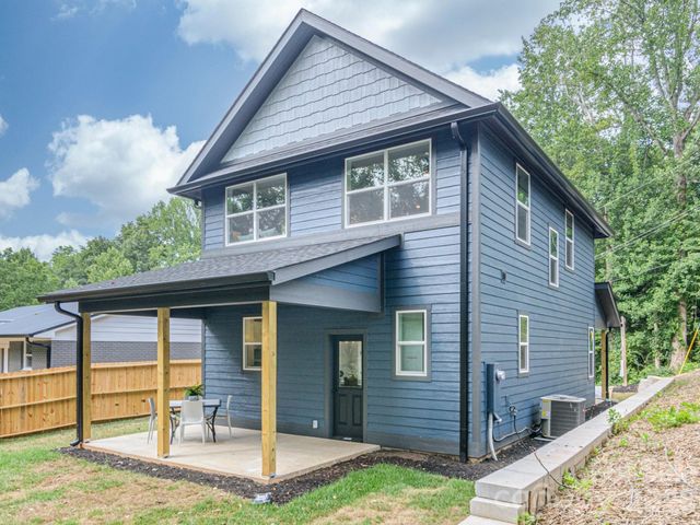 112 Shady Oak Drive, Asheville, NC 28803