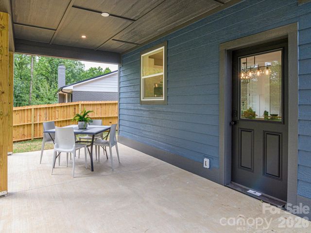 112 Shady Oak Drive, Asheville, NC 28803