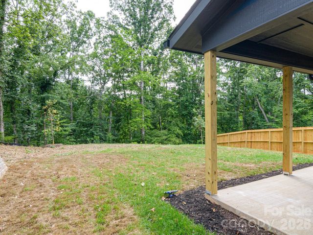 112 Shady Oak Drive, Asheville, NC 28803