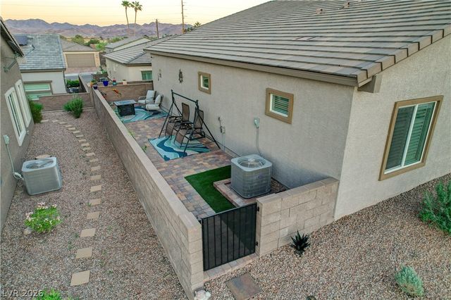 384 Aravalli Crest Street, Henderson, NV 89015