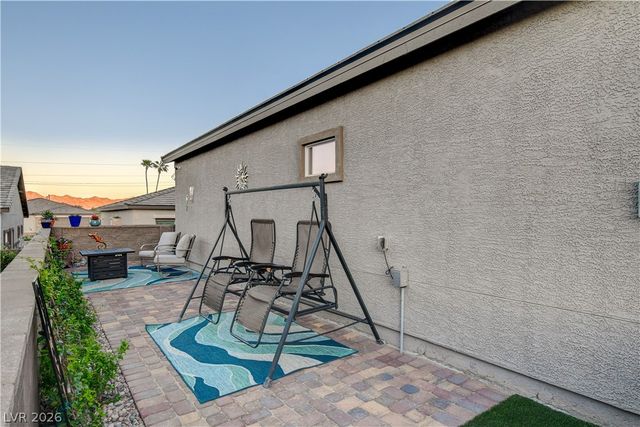 384 Aravalli Crest Street, Henderson, NV 89015