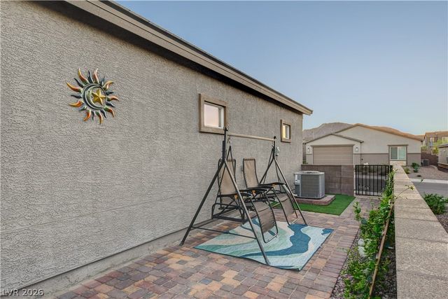 384 Aravalli Crest Street, Henderson, NV 89015