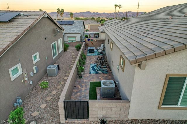 384 Aravalli Crest Street, Henderson, NV 89015