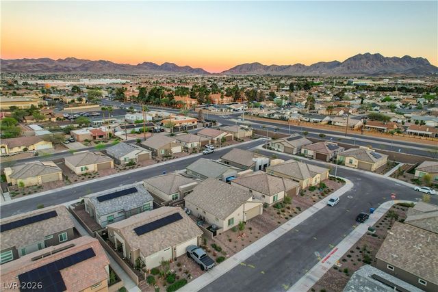 384 Aravalli Crest Street, Henderson, NV 89015