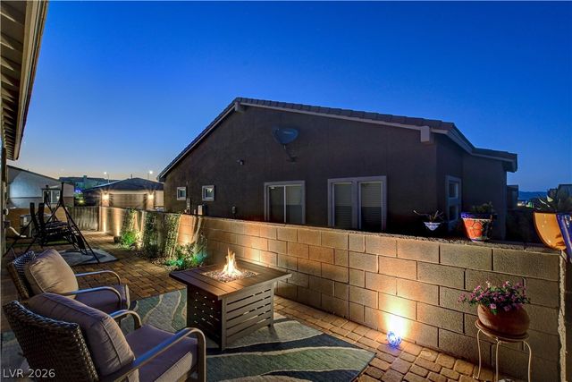 384 Aravalli Crest Street, Henderson, NV 89015
