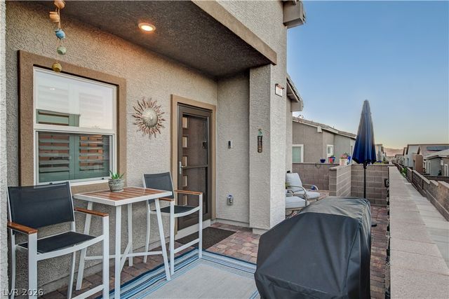 384 Aravalli Crest Street, Henderson, NV 89015