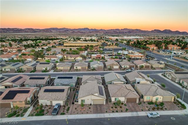 384 Aravalli Crest Street, Henderson, NV 89015