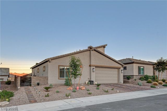 384 Aravalli Crest Street, Henderson, NV 89015