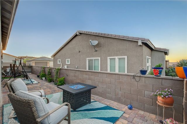 384 Aravalli Crest Street, Henderson, NV 89015