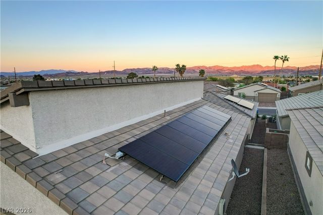 384 Aravalli Crest Street, Henderson, NV 89015
