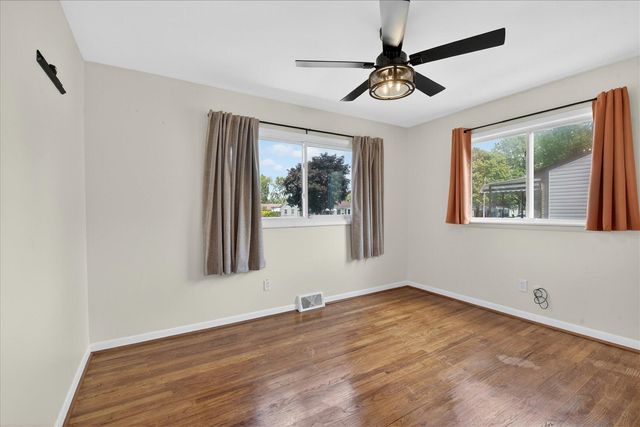 1294 Hawthorne Avenue, Ypsilanti, MI 48198