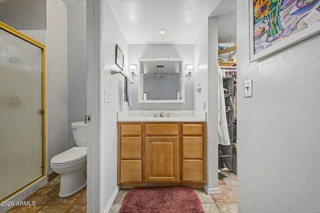 5450 E CAMBRIDGE Avenue, Phoenix, AZ 85008