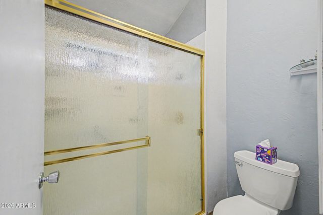 5450 E CAMBRIDGE Avenue, Phoenix, AZ 85008