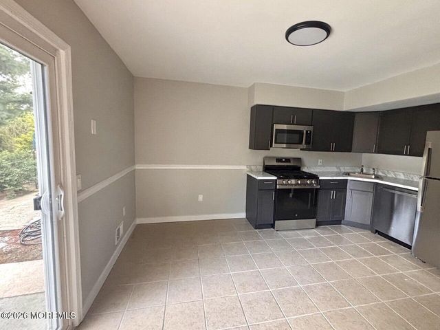 1144 Sawmill Road 121, Brick, NJ 08724