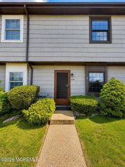 1144 Sawmill Road 121, Brick, NJ 08724