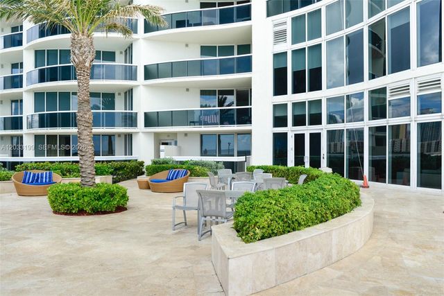 17201 Collins Avenue 2209, Sunny Isles Beach, FL 33160