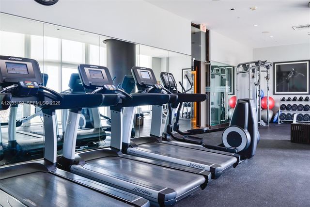 17201 Collins Avenue 2209, Sunny Isles Beach, FL 33160