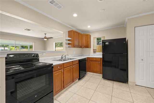 235 TENNESSEE AVENUE, St Cloud, FL 34769