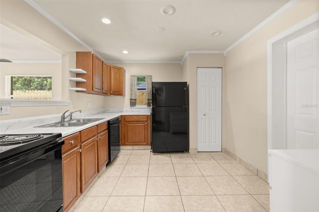235 TENNESSEE AVENUE, St Cloud, FL 34769