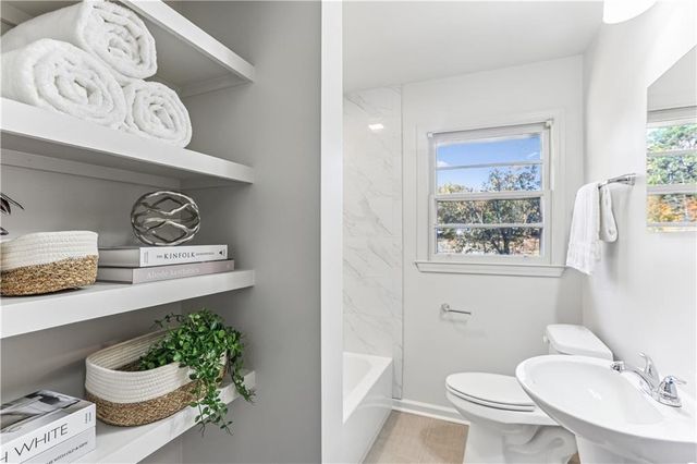 2179 Warren Drive, Austell, GA 30106