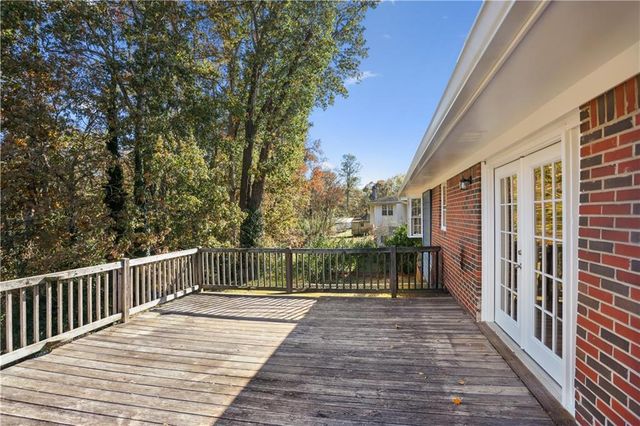 2179 Warren Drive, Austell, GA 30106