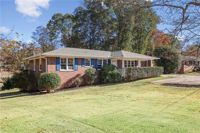 2179 Warren Drive, Austell, GA 30106