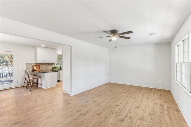 2179 Warren Drive, Austell, GA 30106