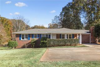 2179 Warren Drive, Austell, GA 30106