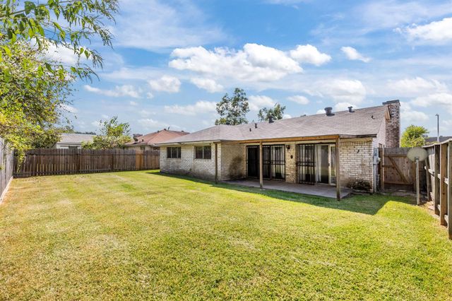 12731 Fern Forest Drive, Houston, TX 77044