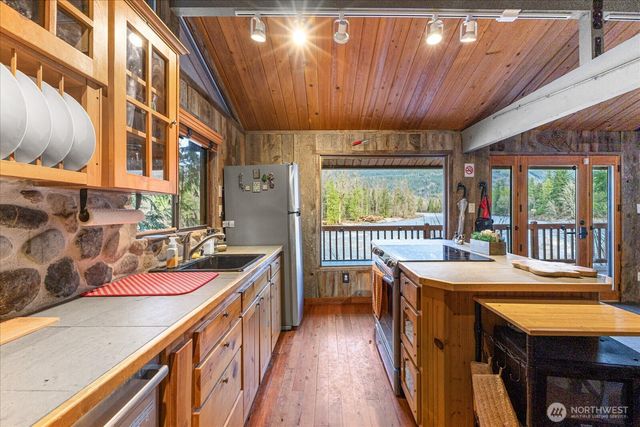 18021 433rd Avenue SE, Gold Bar, WA 98251