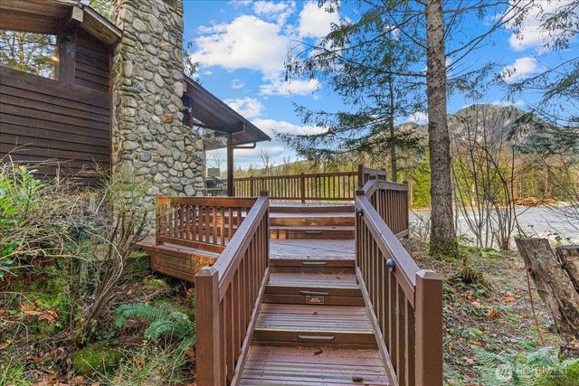 18021 433rd Avenue SE, Gold Bar, WA 98251