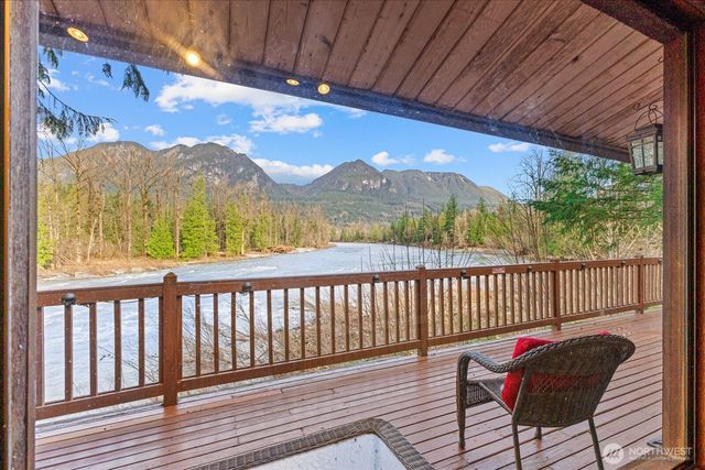 18021 433rd Avenue SE, Gold Bar, WA 98251