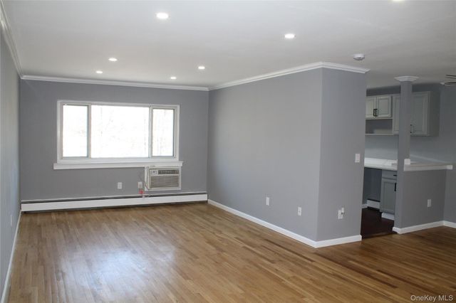 810 Blooming Grove Turnpike 7, New Windsor, NY 12553