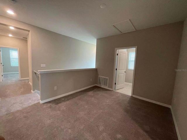 31993 BLUE PASSING, Wesley Chapel, FL 33545