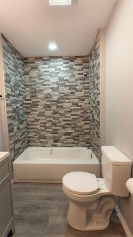 408 S Santa Fe Street, Wolfe City, TX 75496