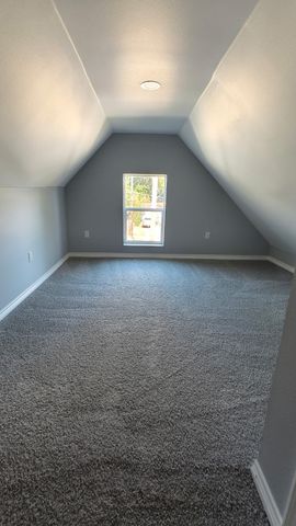 408 S Santa Fe Street, Wolfe City, TX 75496