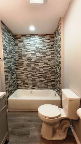 408 S Santa Fe Street, Wolfe City, TX 75496