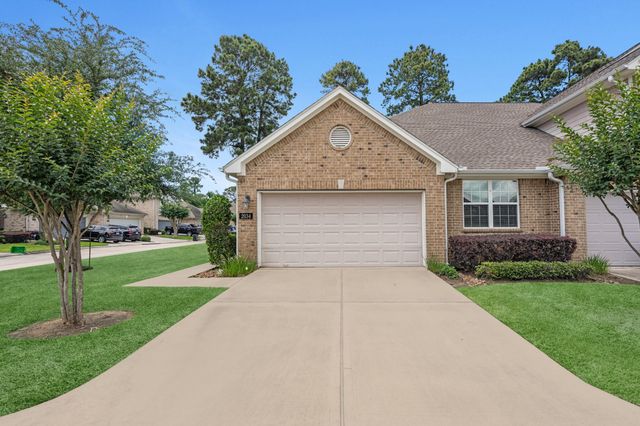2034 Que Manor Drive, Houston, TX 77090
