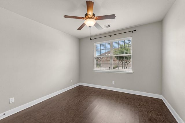 2034 Que Manor Drive, Houston, TX 77090